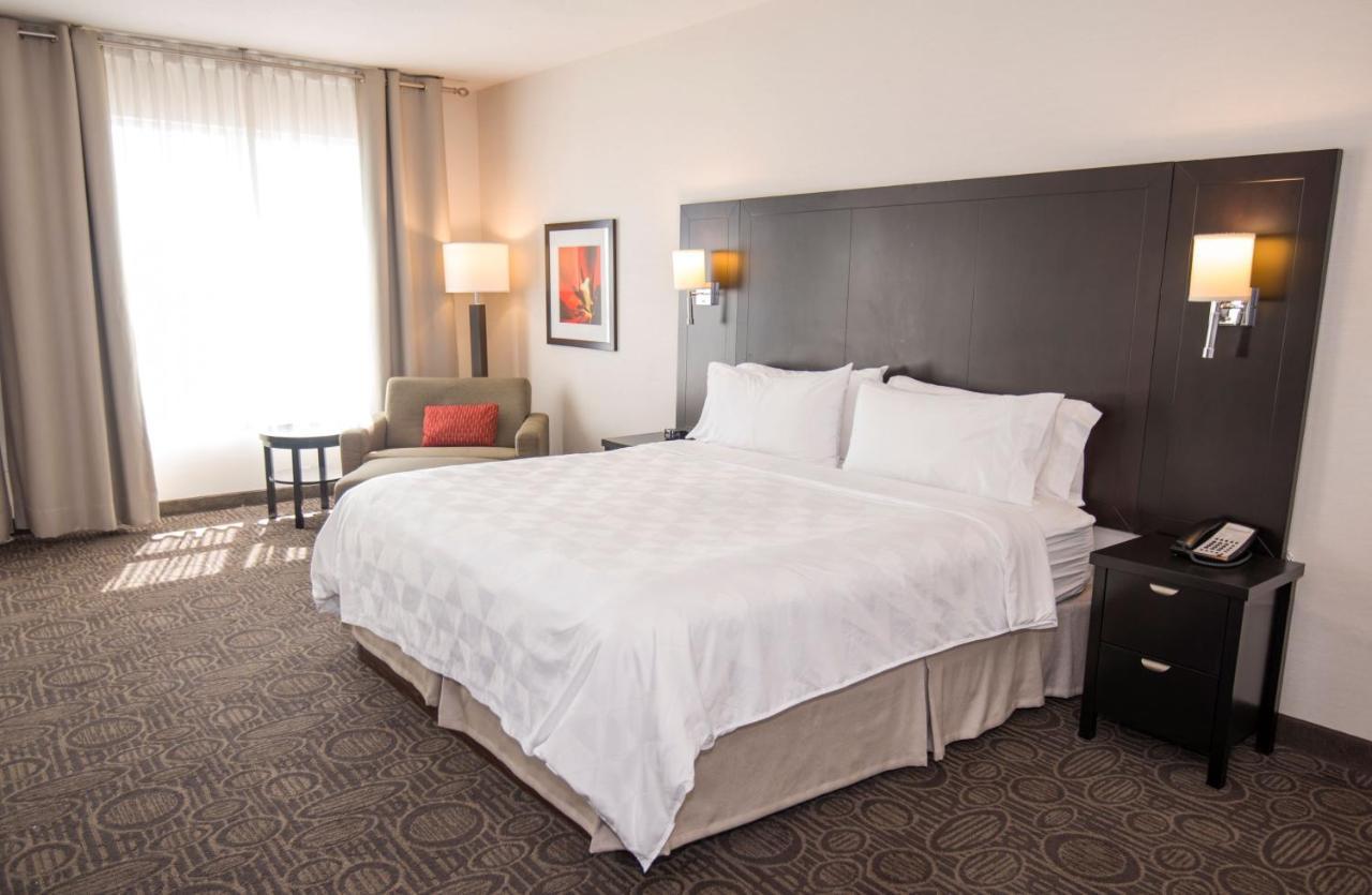 Holiday Inn Hotel & Suites Red Deer By Ihg Exterior photo