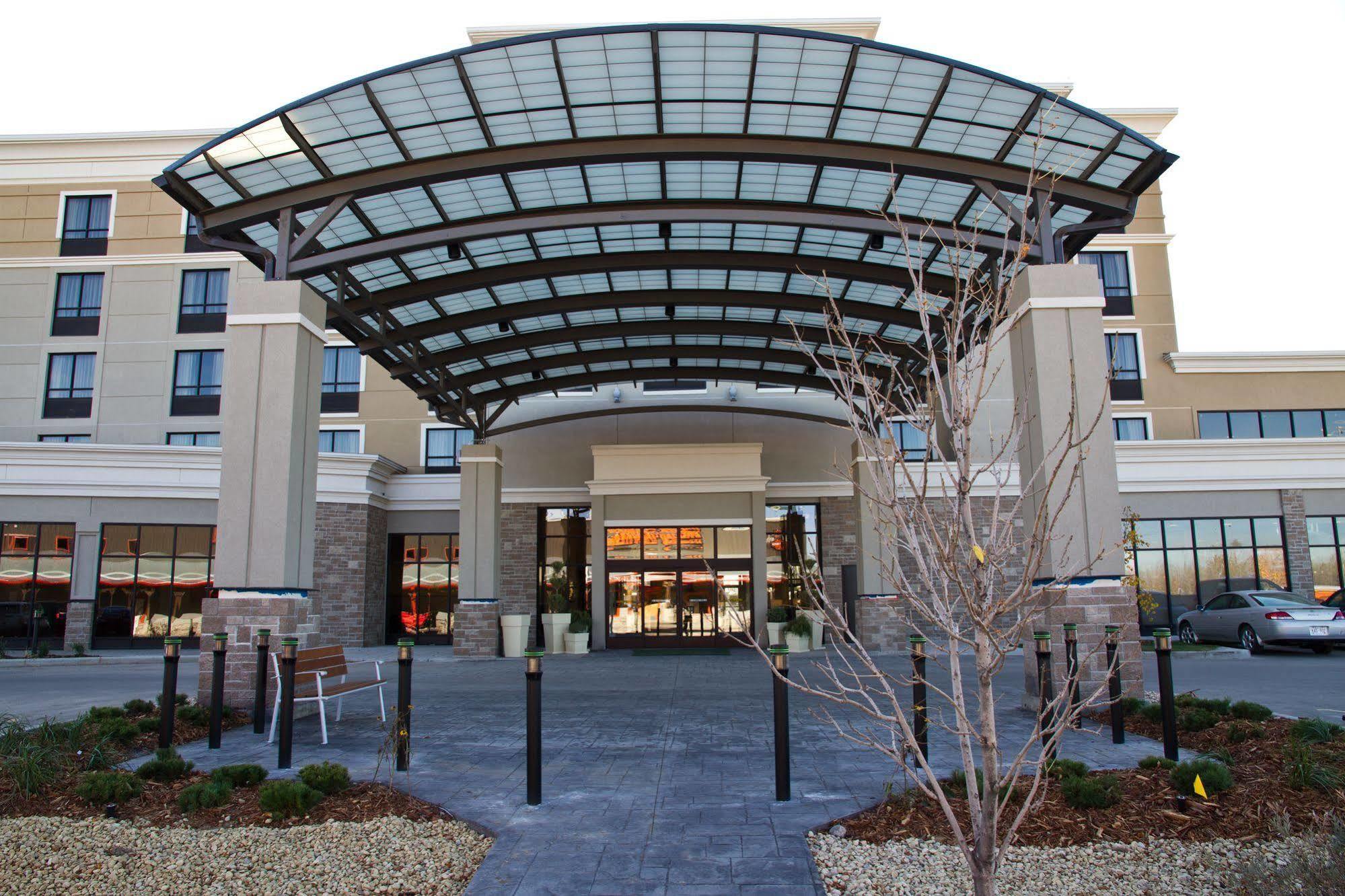 Holiday Inn Hotel & Suites Red Deer By Ihg Exterior photo