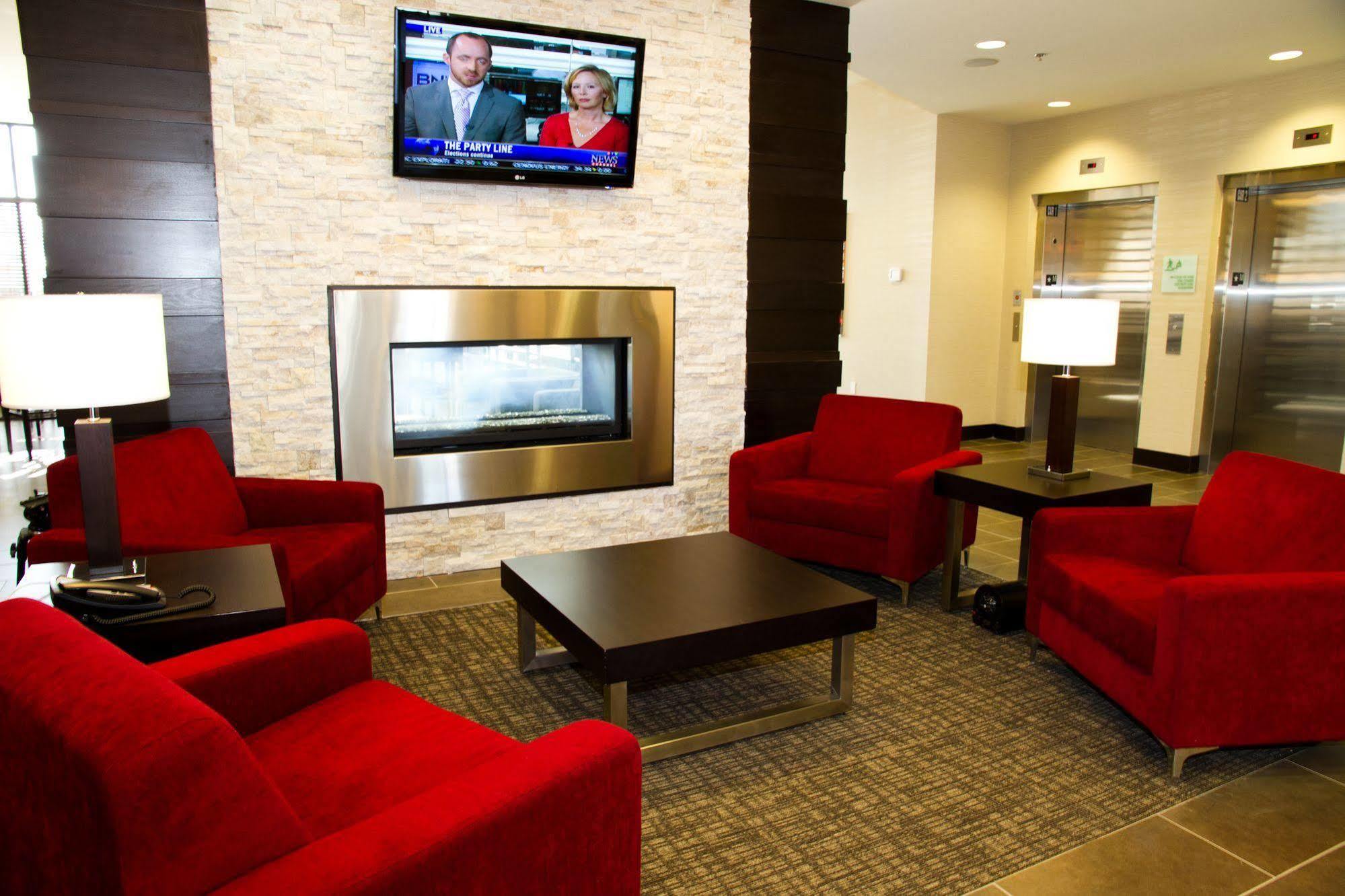 Holiday Inn Hotel & Suites Red Deer By Ihg Exterior photo