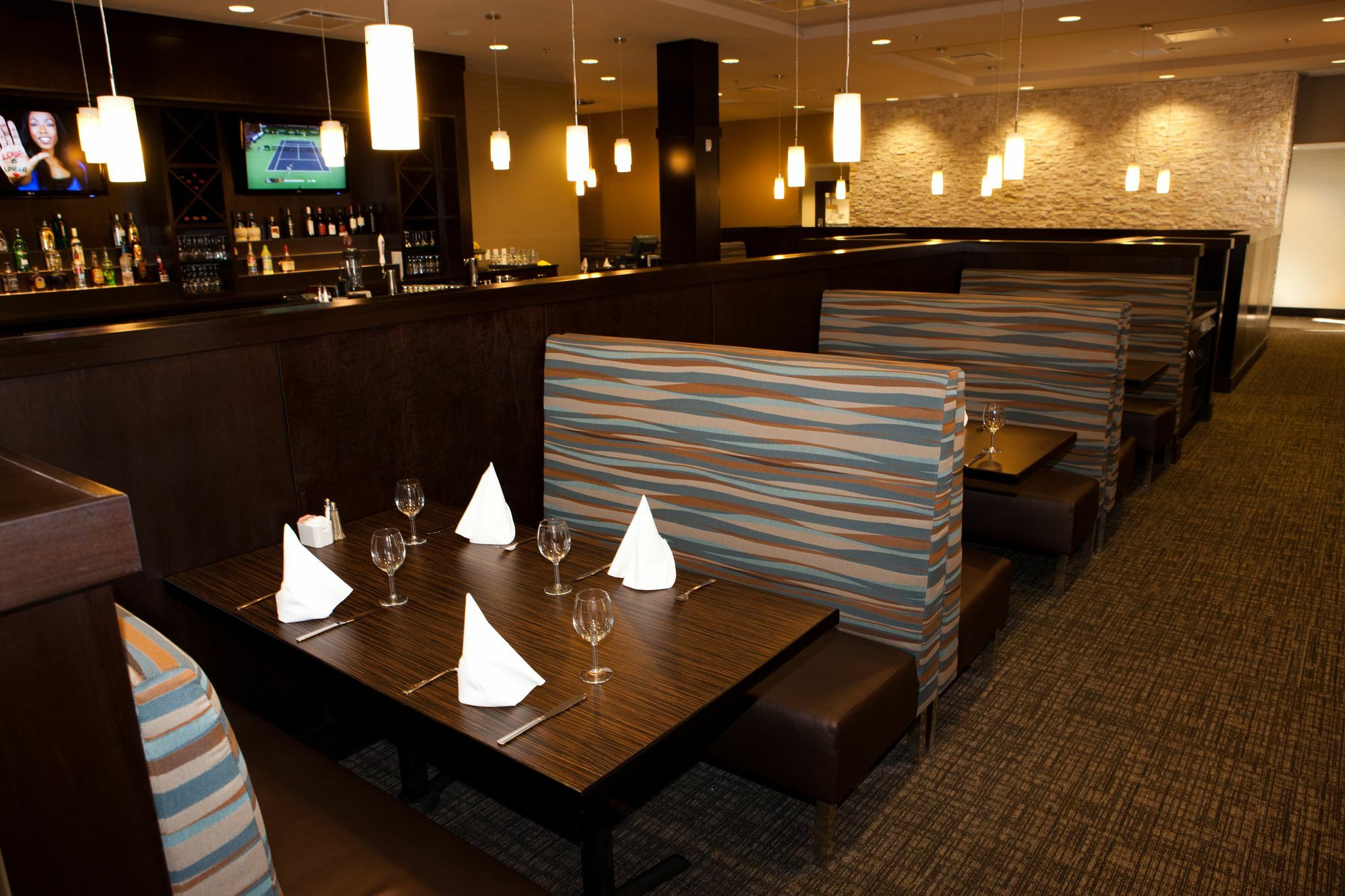Holiday Inn Hotel & Suites Red Deer By Ihg Exterior photo