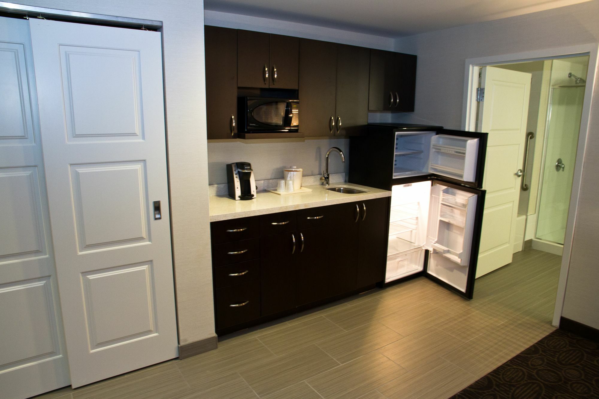 Holiday Inn Hotel & Suites Red Deer By Ihg Exterior photo