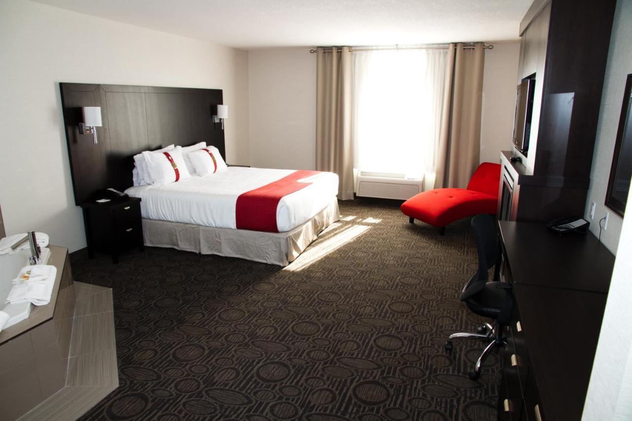 Holiday Inn Hotel & Suites Red Deer By Ihg Exterior photo